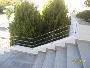 ΑΝΟΞΕΙΔΩΤΑ ΚΑΓΚΕΛΑ ΣΕ ΚΑΤΟΙΚΙΑ ΣΤΗΝ ΟΔΟ ΑΣΚΛΗΠΙΟΥ ΣΤΗ ΚΩ