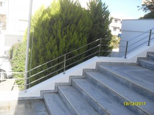 ΑΝΟΞΕΙΔΩΤΑ ΚΑΓΚΕΛΑ ΣΕ ΚΑΤΟΙΚΙΑ ΣΤΗΝ ΟΔΟ ΑΣΚΛΗΠΙΟΥ ΣΤΗ ΚΩ