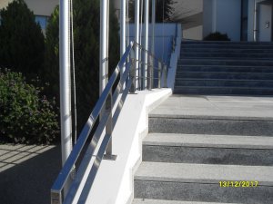 ΑΝΟΞΕΙΔΩΤΑ ΚΑΓΚΕΛΑ ΣΕ ΚΑΤΟΙΚΙΑ ΣΤΗΝ ΟΔΟ ΑΣΚΛΗΠΙΟΥ ΣΤΗ ΚΩ