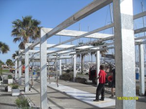 ΠΕΡΓΚΟΛΑ ΣΕ ΚΑΦΕΤΕΡΙΑ ΣΤΗΝ ΜΑΡΙΝΑ ΤΗΣ ΚΩ 110m2