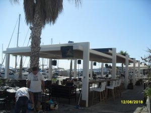 ΠΕΡΓΚΟΛΑ ΣΕ ΚΑΦΕΤΕΡΙΑ ΣΤΗΝ ΜΑΡΙΝΑ ΤΗΣ ΚΩ 110m2