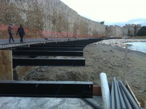ΠΕΖΟΔΡΟΜΟΣ 400μ ΣΤΟ ΛΙΜΑΝΙ ΤΗΣ ΡΟΔΟΥ