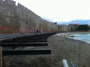 ΠΕΖΟΔΡΟΜΟΣ 400μ ΣΤΟ ΛΙΜΑΝΙ ΤΗΣ ΡΟΔΟΥ