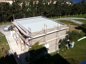 ΕΠΕΚΤΑΣΗ ΔΩΜΑΤΙΩΝ ΚΑΙ ΚΟΙΝΟΧΡΗΣΤΩΝ ΧΩΡΩΝ ΣΤΟ ΞΕΝΟΔΟΧΕΙΟ BLUE OCEANIC