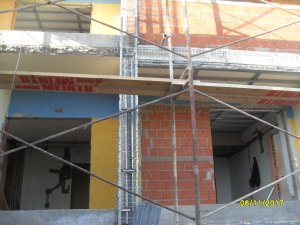 ΟΨΕΙΣ ΚΑΙ ΣΥΜΜΙΚΤΕΣ ΚΑΤΑΣΚΕΥΕΣ ΣΤΟ ΞΕΝΟΔΟΧΕΙΟ ΜΠΟΕΜ