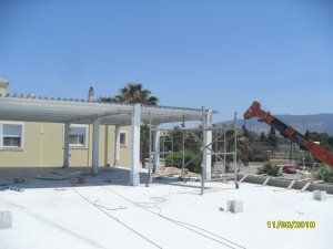 ΒΡΕΦΟΝΗΠΙΑΓΩΓΙΚΟΣ ΣΤΑΘΜΟΣ ΜΕ ΣΥΜΜΙΚΤΗ ΚΑΤΑΣΚΕΥΗ 640m2 ΜΕ ΣΤΕΓΑΣΤΡΑ 139m2
