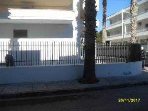 ΚΑΓΚΕΛΑ ΚΑΙ ΠΕΡΓΟΛΕΣ ΣΕ ΚΑΤΟΙΚΙΑ ΣΤΟ ΚΕΝΤΡΟ ΤΗΣ ΠΟΛΗΣ ΤΗΣ ΚΩ