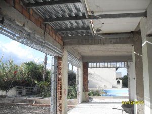 ΟΨΕΙΣ ΚΑΙ ΣΥΜΜΙΚΤΕΣ ΚΑΤΑΣΚΕΥΕΣ ΣΤΟ ΞΕΝΟΔΟΧΕΙΟ ΜΠΟΕΜ